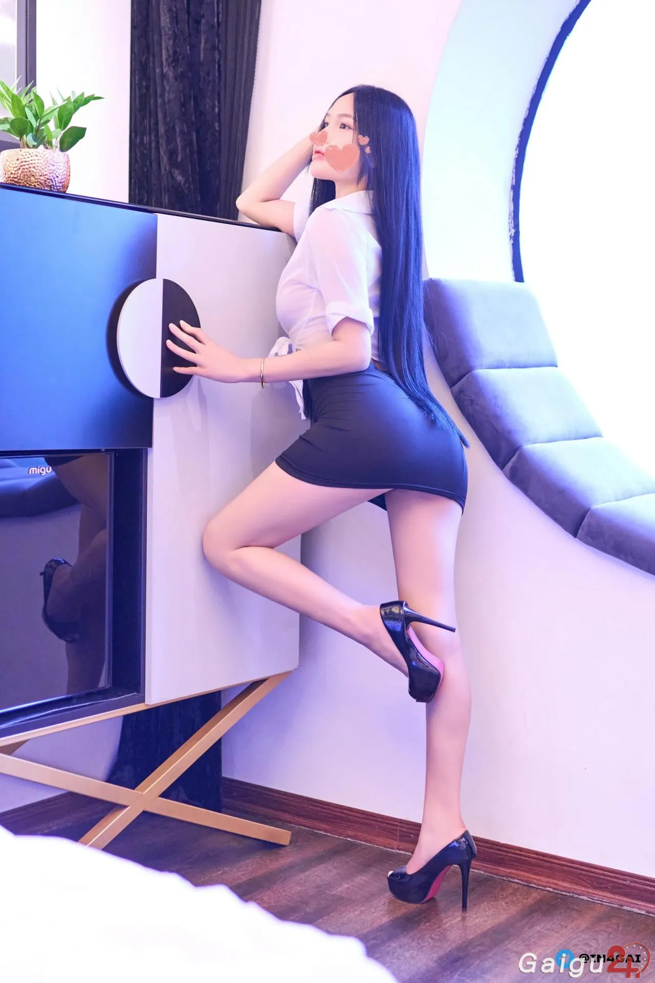 (GÁI GỌI CẦU DIỄN) KHÁNH VÂN - NGƯỜI ĐẸP DÁNG CAO, BODY CÂN ĐỐI, MU TO MÔNG BỰ