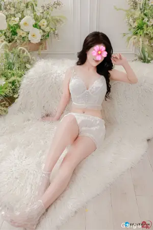 Thảo Chi 2K5 - Teen đáng yêu, vòng 1 siêu phẩm! ❤️
