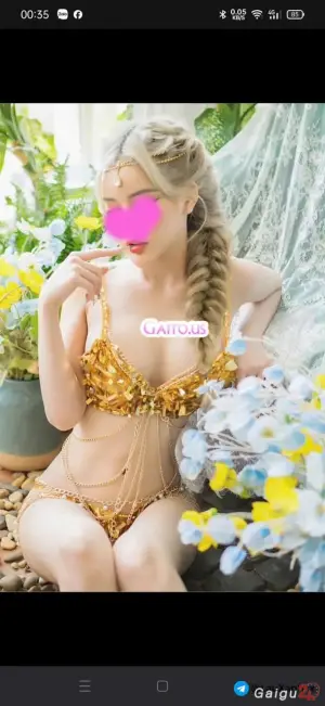 Cát Tiên_ Hotgirl xinh đẹp, body nuột như người mẫu