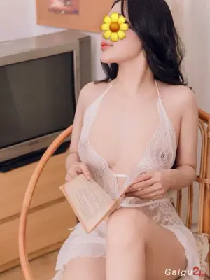 MI-A LÊ - Gái ngoan nghe lời, body mảnh mai mà dâm đãng vãi