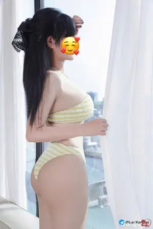 Bé My |Teen mặt xinh giáng chuẩn người mẫu.