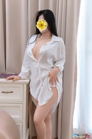 HÀNG MỚI❤️BÉ MAI VÀNG❤️2k7 DÂM NGOAN❤️VÚ TO CHIỀU KHÁCH❤️DÁNG MÚP LÀM TÌNH CỰC CHẤT
