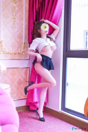 Gai dâm Thanh Thanh bú ku siêu đỉnh