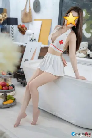 My Sa nhỏ con xinh xoắn cực kỳ tình cảm và nhiệt tình.