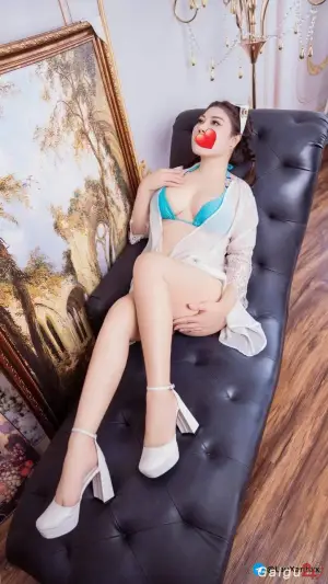 Kim Liên - Đẳng Cấp Hàng Xôi Thịt Đẳng Cấp Dâm
