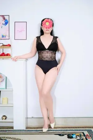 Yến Nhi - Em gái sexy, làm tình bao phê