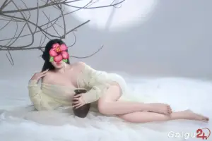 ❤️ PƯƠNG VY ❤️ Em gái xinh Dễ thương Xinh Đẹp, Dáng Mảnh Mai