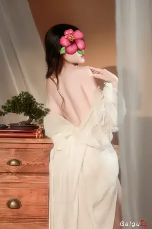 ❤️ PƯƠNG VY ❤️ Em gái xinh Dễ thương Xinh Đẹp, Dáng Mảnh Mai