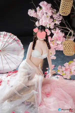 Anh Thư  Đãng Tình Cảm - Xinh Đẹp Đáng Yêu - Trải Nghiệm Cảm Xúc Đam Mê Bất Tận Cùng Em