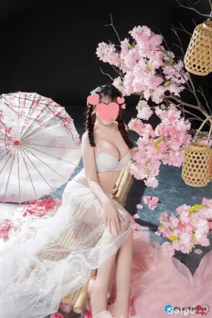 Anh Thư  Đãng Tình Cảm - Xinh Đẹp Đáng Yêu - Trải Nghiệm Cảm Xúc Đam Mê Bất Tận Cùng Em
