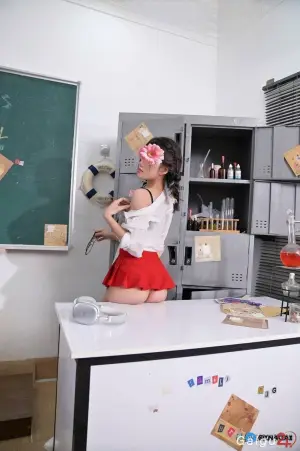 ❤️ LY LY - Sexy girl - Dáng chuẩn siêu dâm