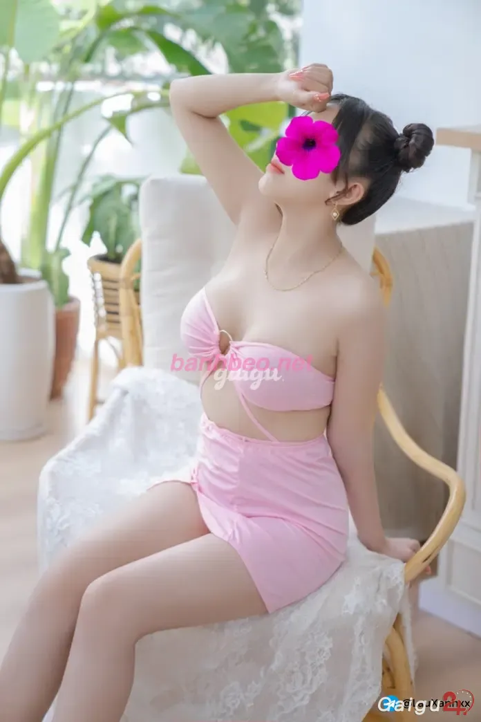 GÁI TEEN MIỀN NAM_BÉ NA_ MẶT XINH_VÚ SIÊU ĐEP_LÀM TÌNH CỰC GOOD.