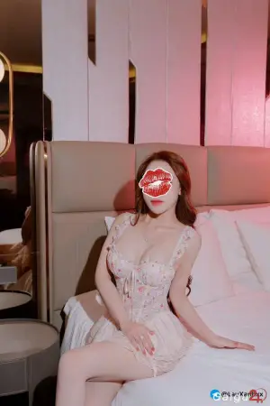 GÁI DÂM MIU MIU BODY GỢI CẢM CHÂN DÀI MIÊN MAN LÀM TÌNH MAX PHÊ